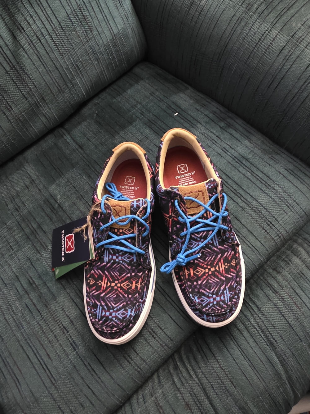 Twisted X Multicolor Aztec-Pattern Women's Slip-On Sneakers with Blue Laces